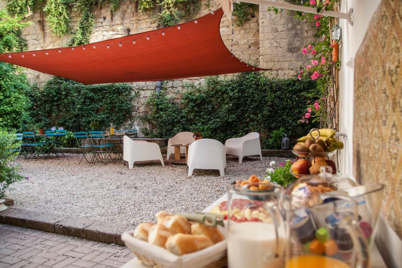 Borgo Vergini Garden B&B Νάπολη Εξωτερικό φωτογραφία